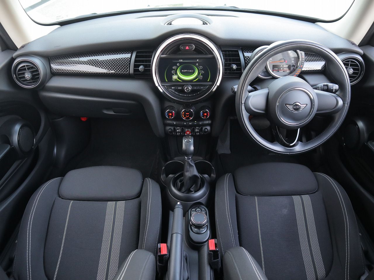 F56 COOPER S D(AT)
