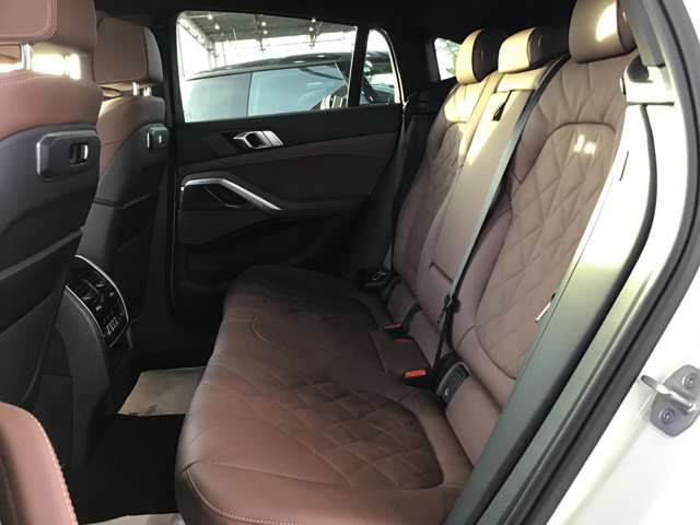 X6 xDrive30d M Sport RHD