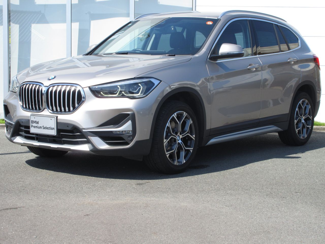 X1 sDrive18i RHD
