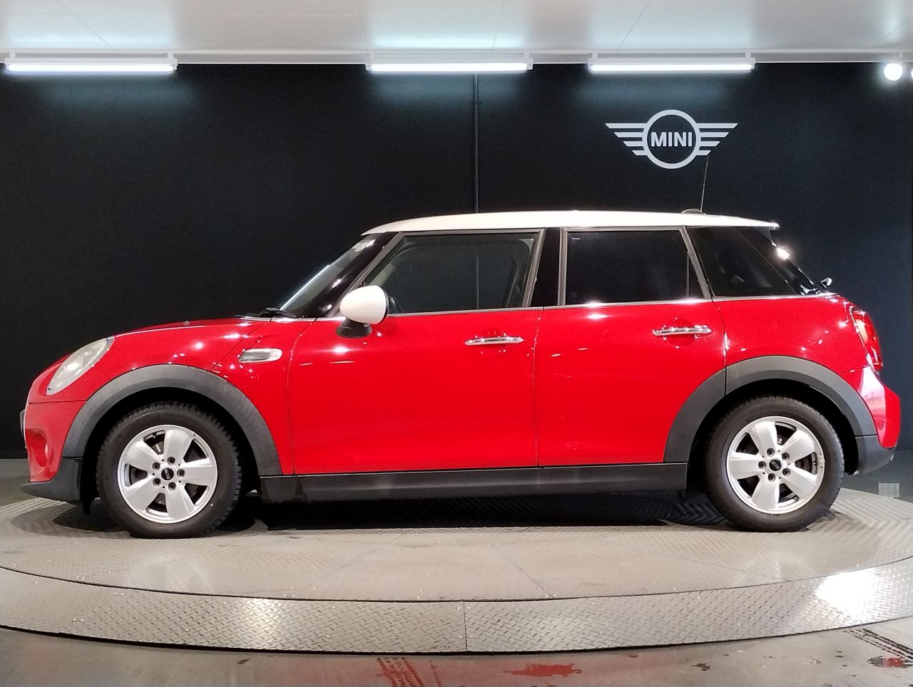 F55 COOPER