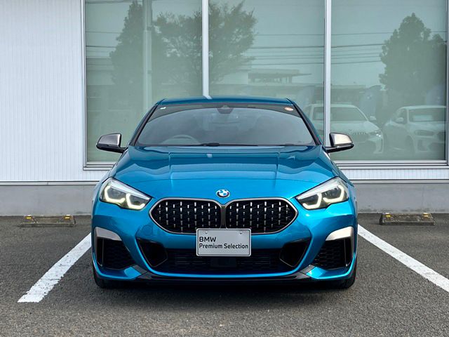 F4* **35i xDrive **** ***** B48 2.0i