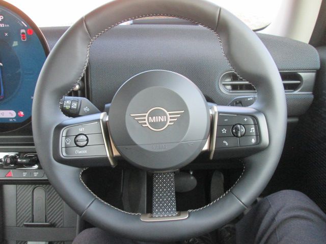 F66 MINI Cooper C 3Dr