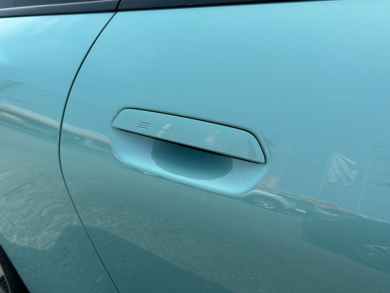 J01 MINI Cooper SE