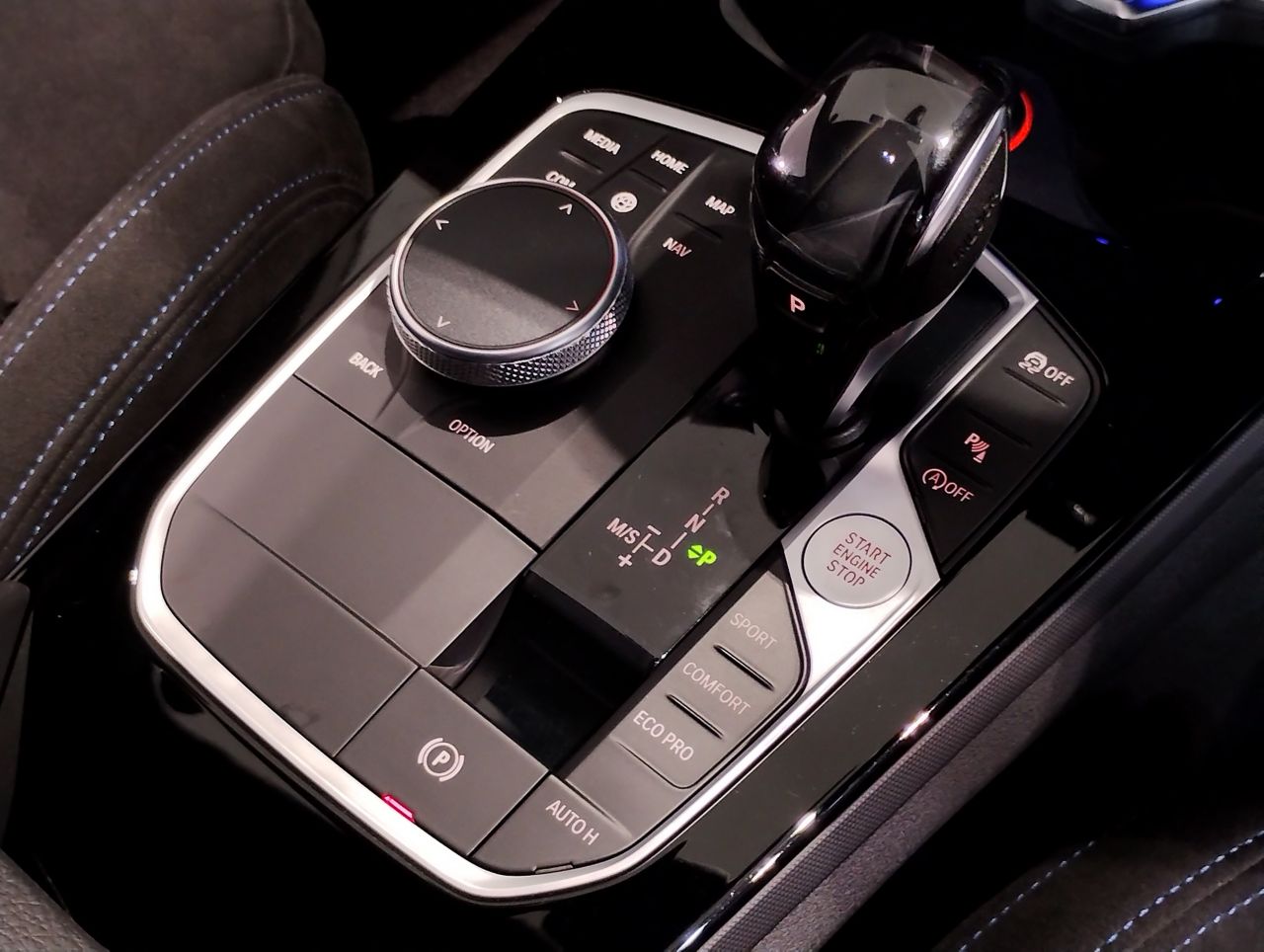 F40 M135i xDrive Sports Hatch 5-door B48 2.0i