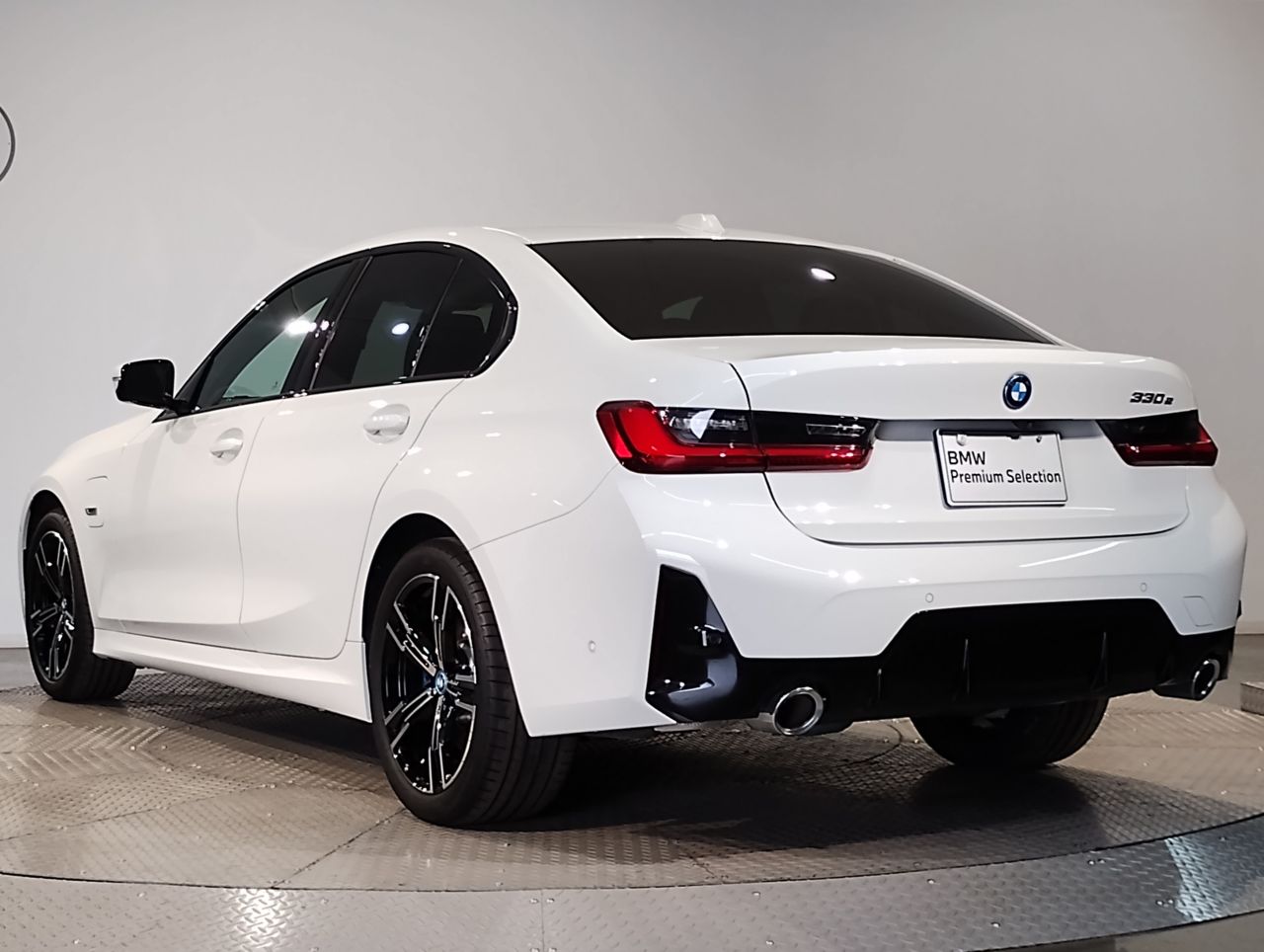 G20 330e Saloon LCI RHD MX