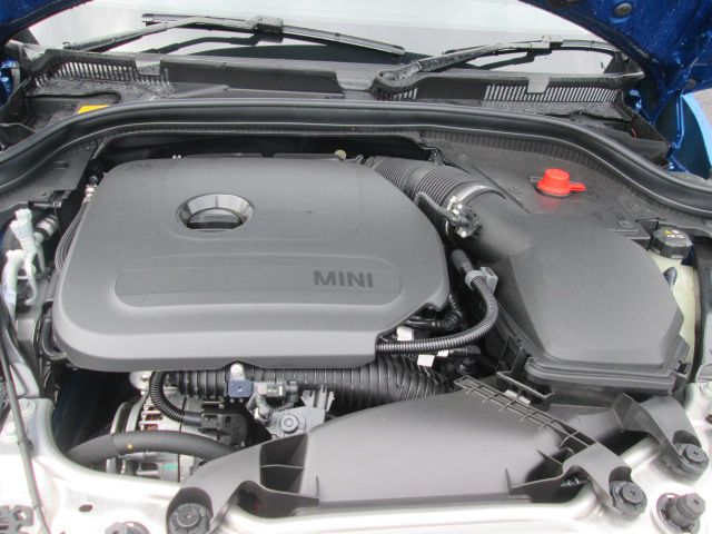 F66 MINI Cooper C 3Dr