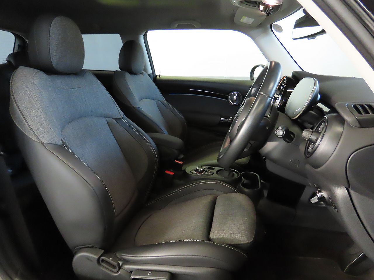 Cooper S 3 doors RHD