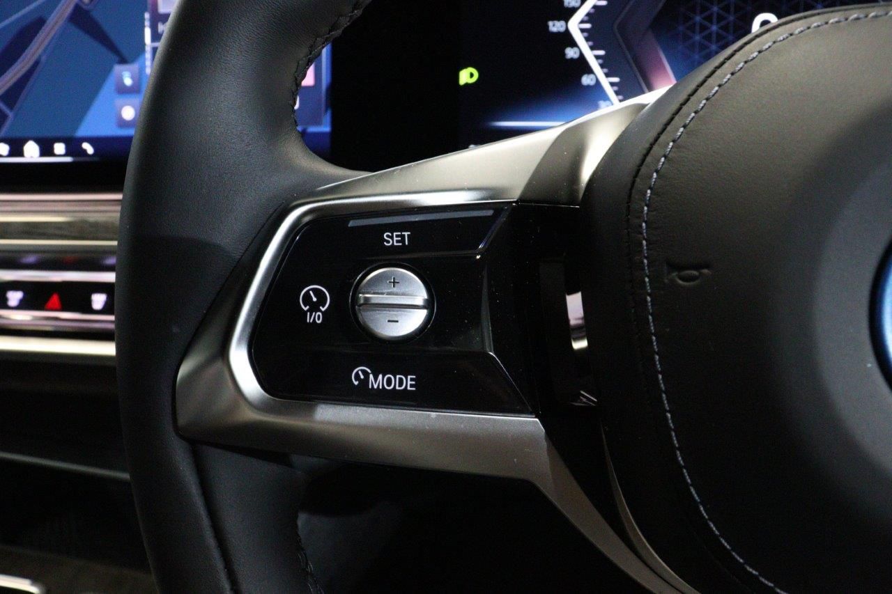 BMW i7 eDrive50 Sedan RHD
