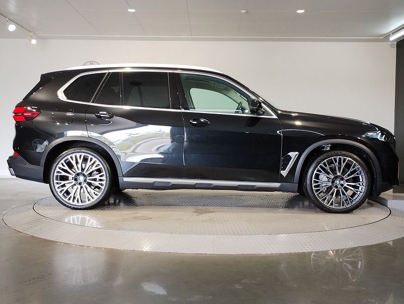 X5 xDrive30d RHD