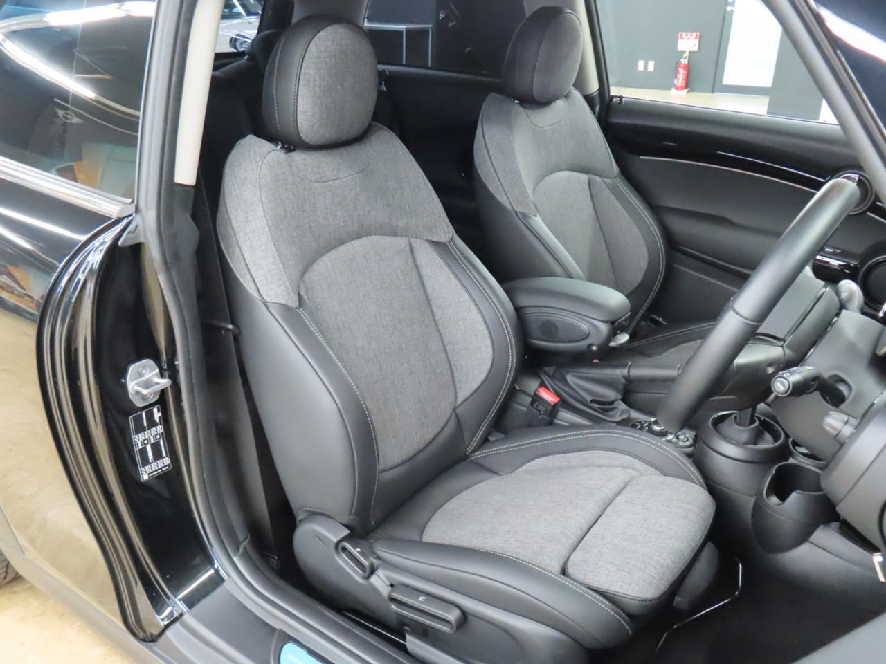 Cooper S 3 doors RHD