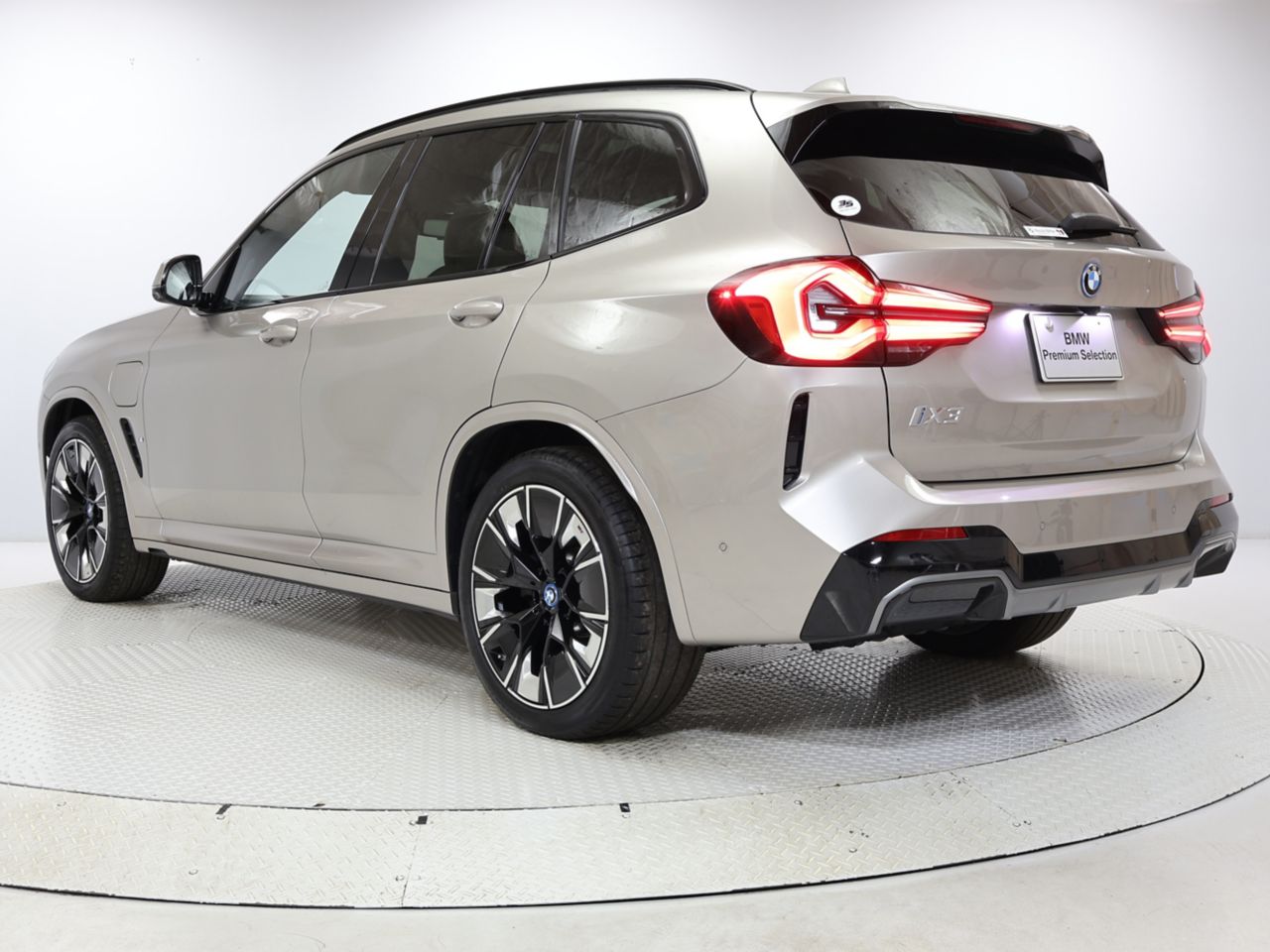 G08 iX3 BEV RHD