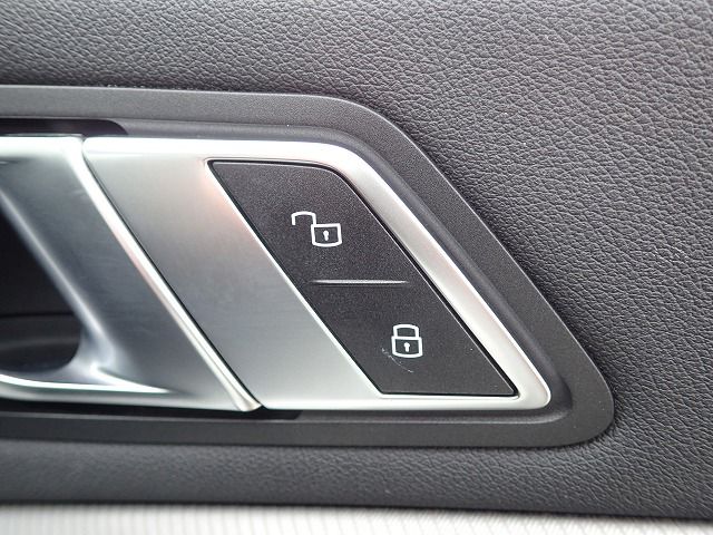 F40 118d Sports Hatch 5-door B47 2.0d