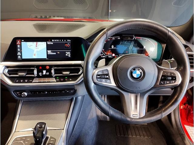 G20 320d xDrive RHD Saloon