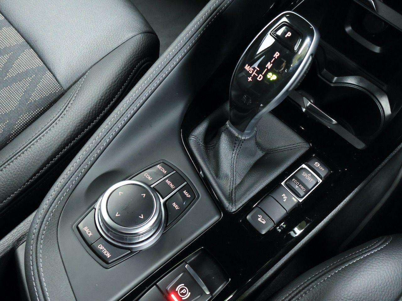 F48 X1 xDrive18d B47 2.0d LCI