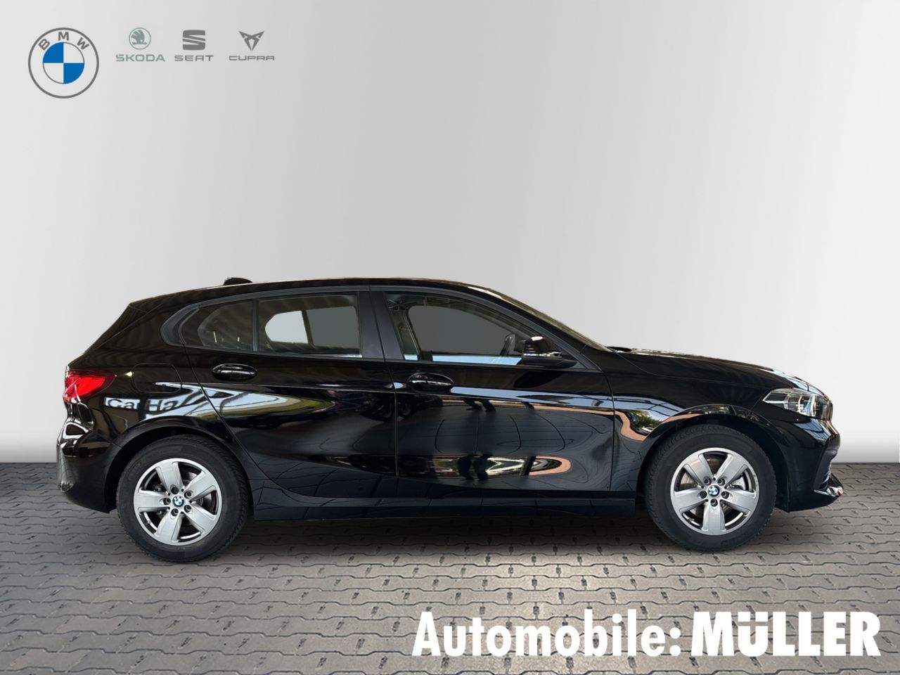 BMW 118