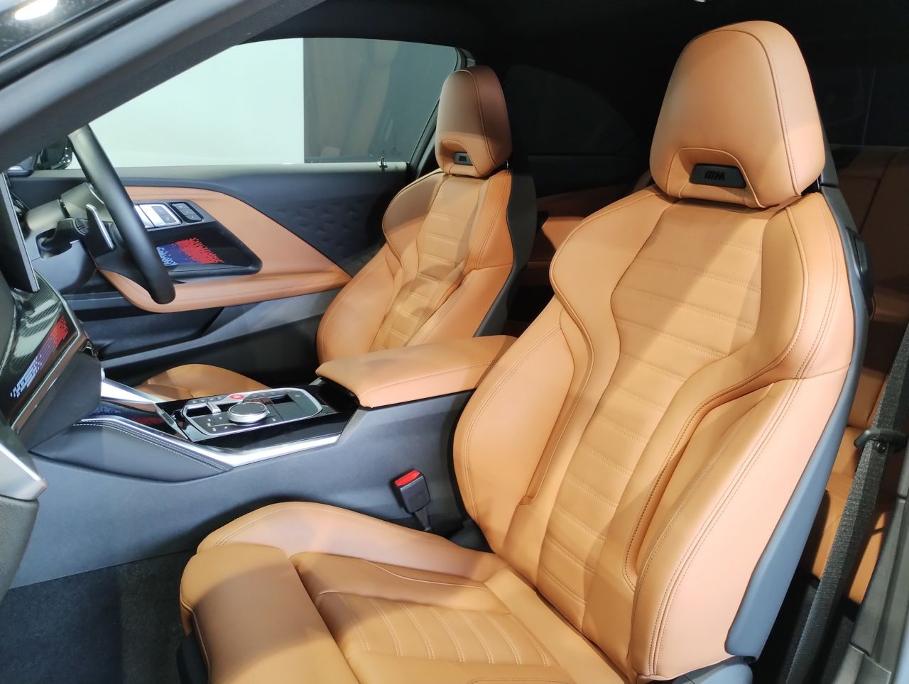 M240i xDrive Coupé RHD