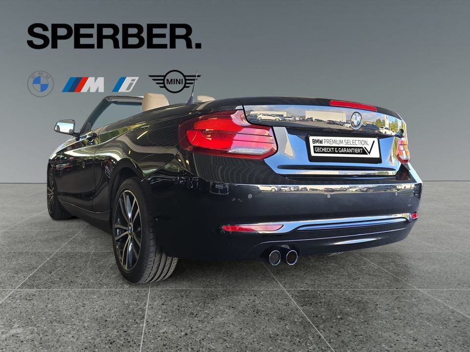 BMW 218