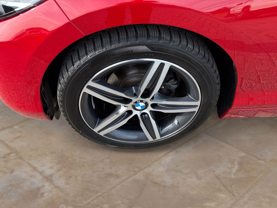 BMW 218