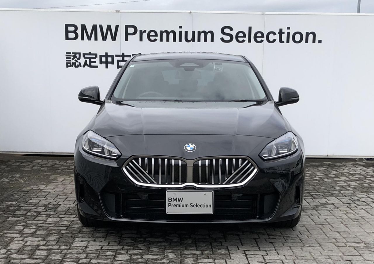 120 Sport Sports Hatch