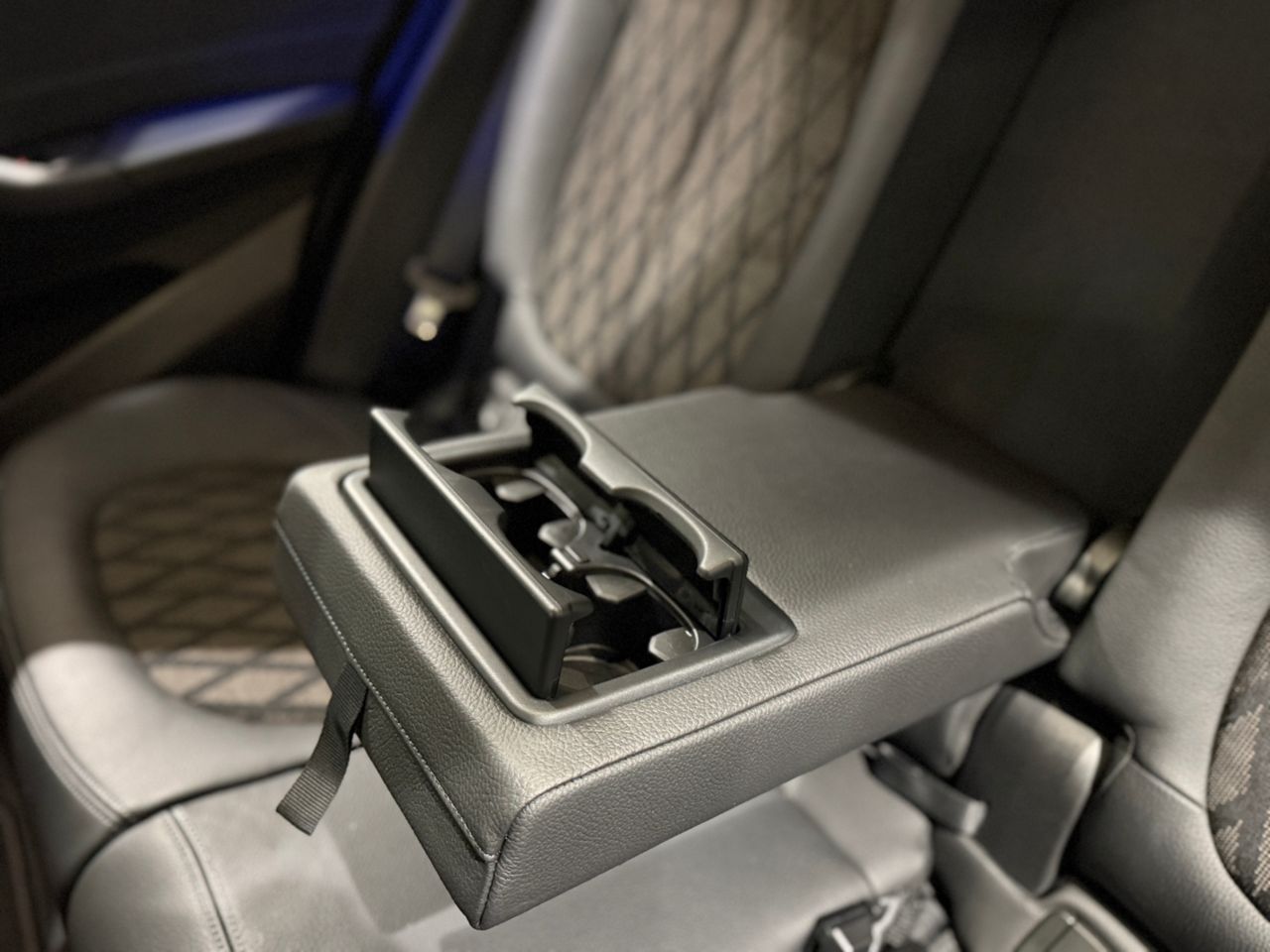 F48 X1 xDrive18d B47 2.0d LCI