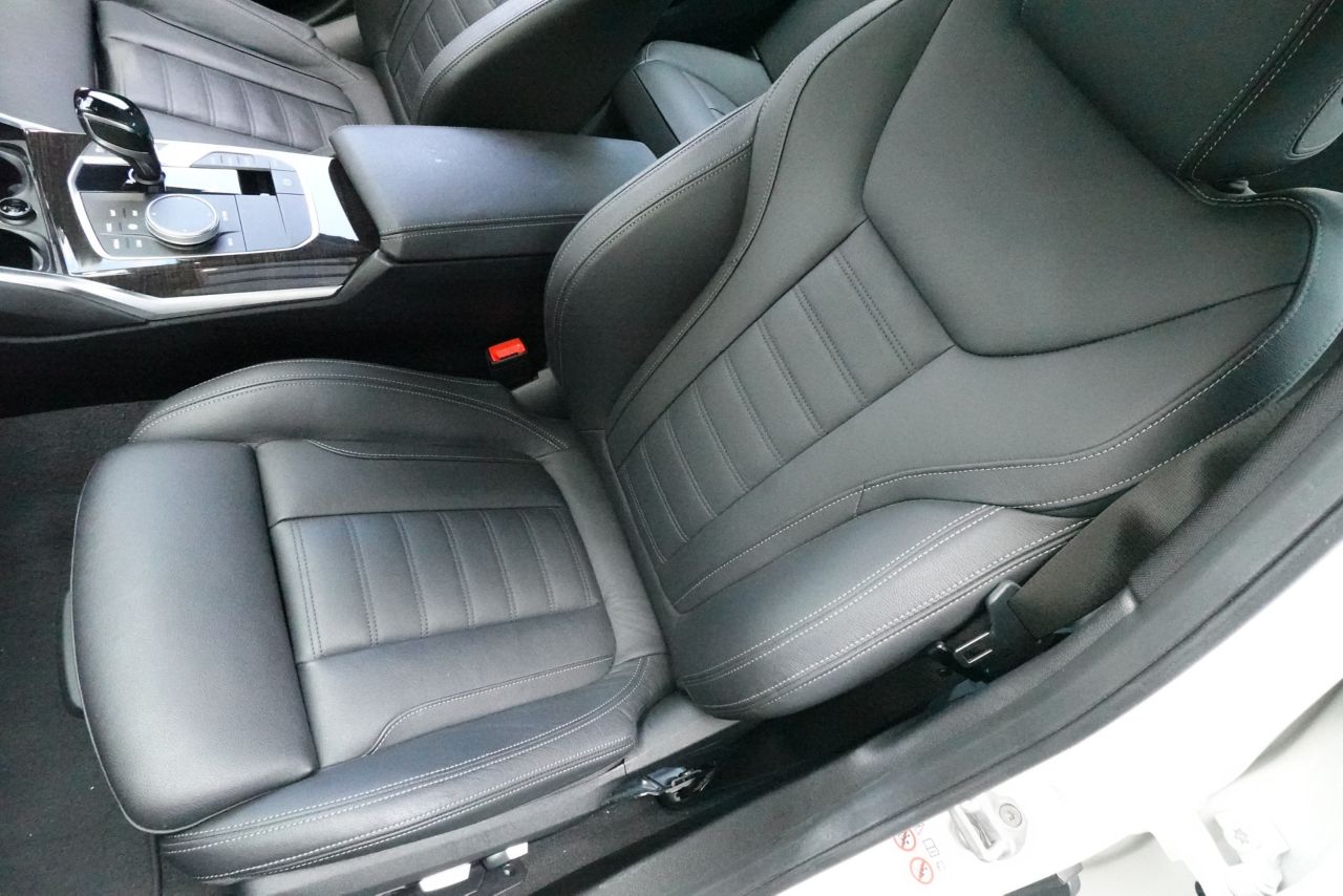 G20 330e Saloon RHD