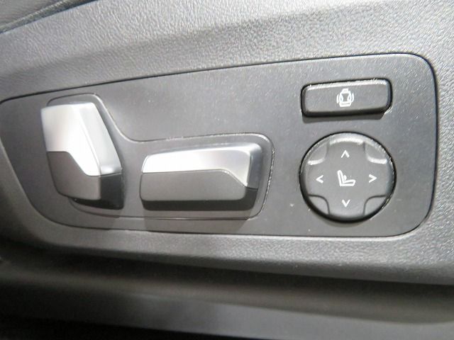 G01 X3 xDrive20d RHD ZA LCI