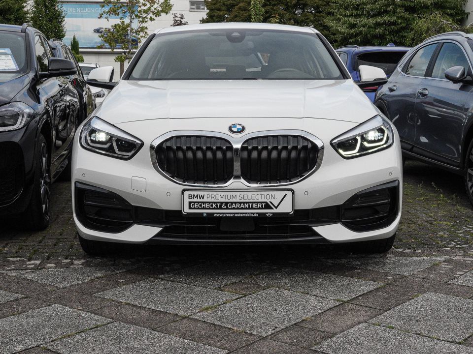 BMW 118