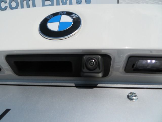 320d xDrive Berline RHD