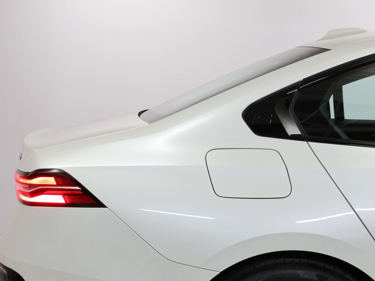 BMW i5 eDrive40 Sedan RHD