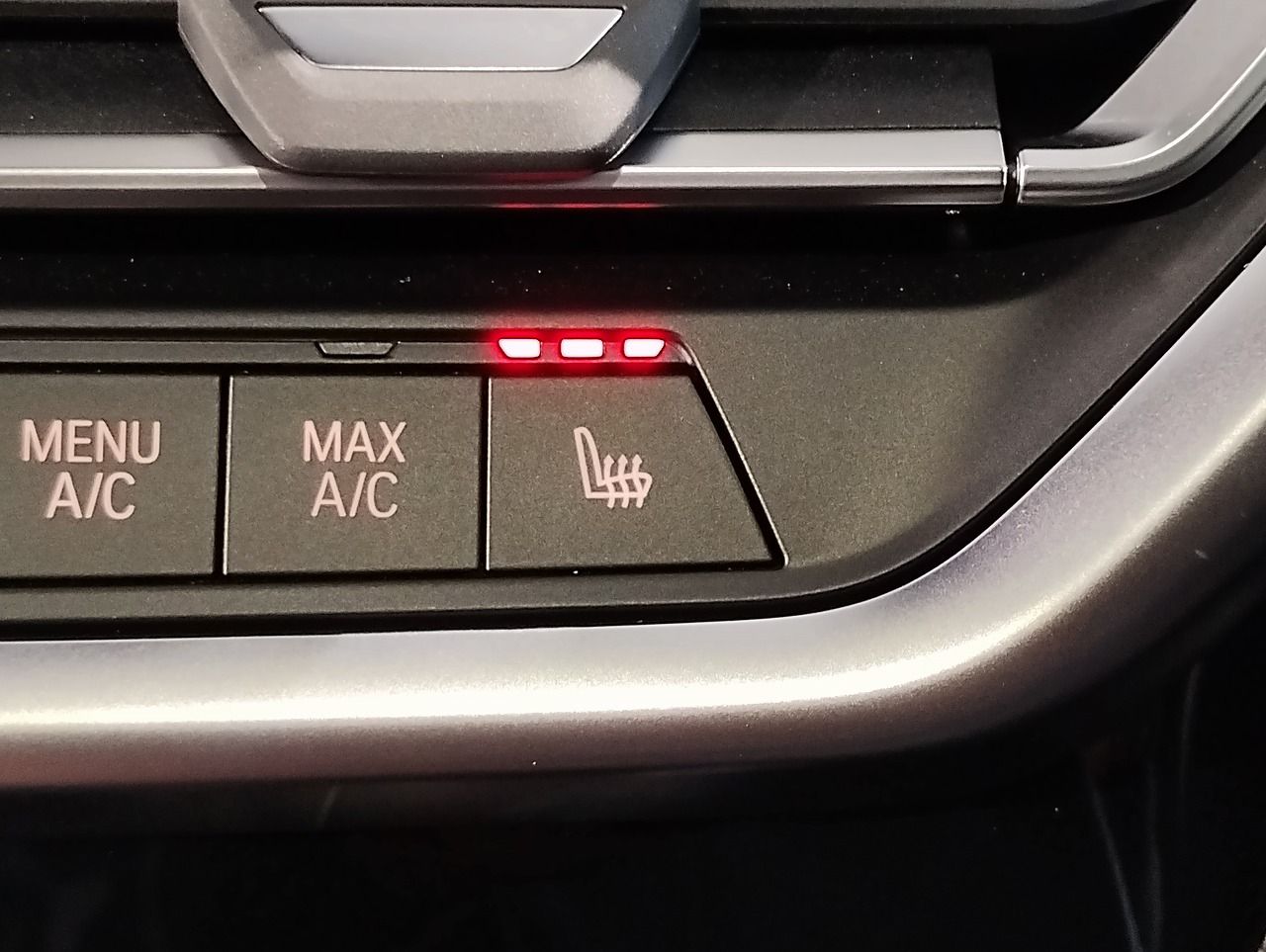 X4 xDrive20d RHD