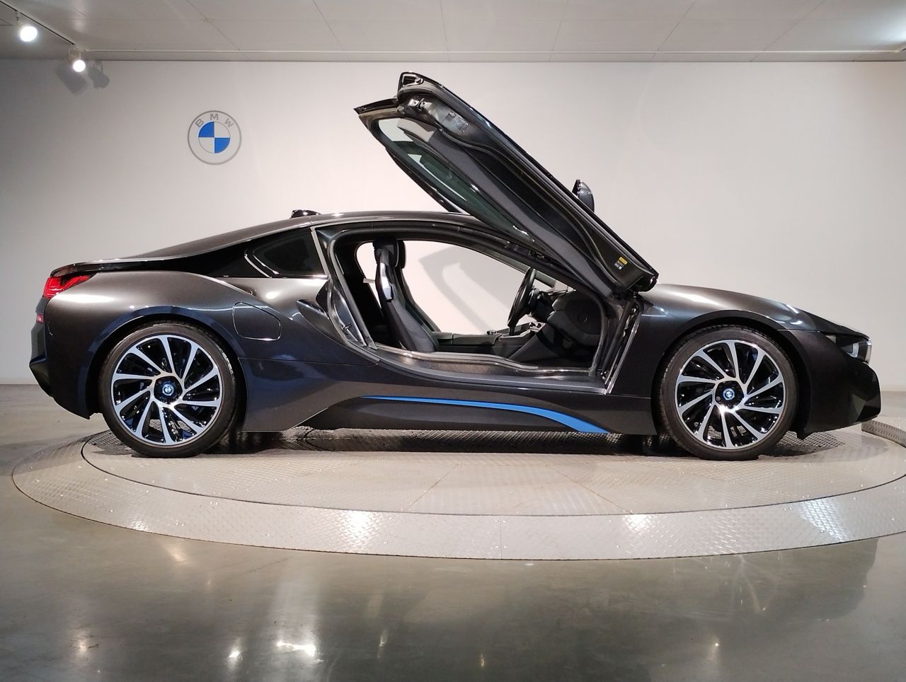 BMWI I8 RHD