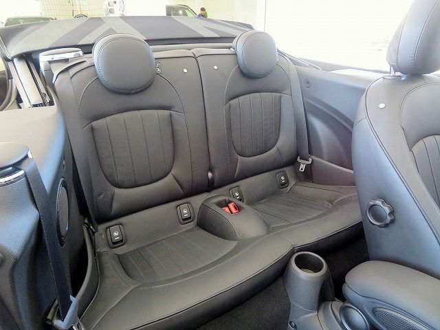 F57 MINI Cooper S Convertible LCI