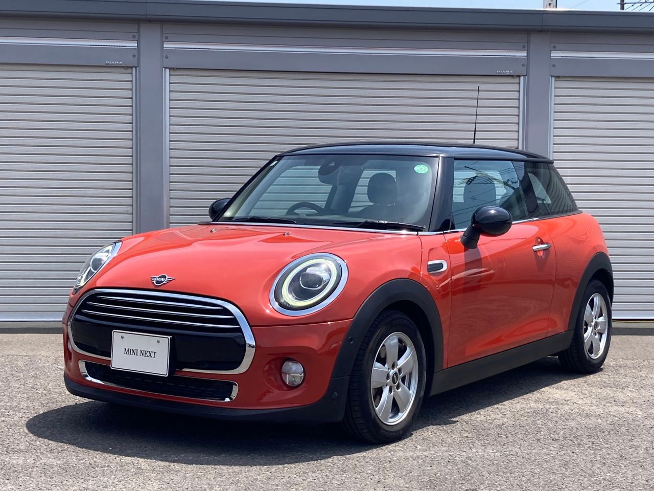 THE NEW MINI COOPER 3 DOOR.