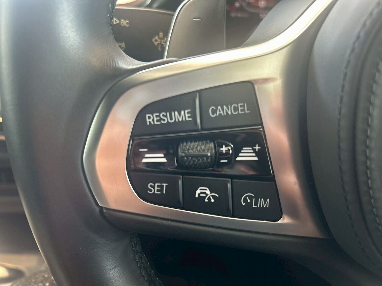 G29 Z4 M40i RHD