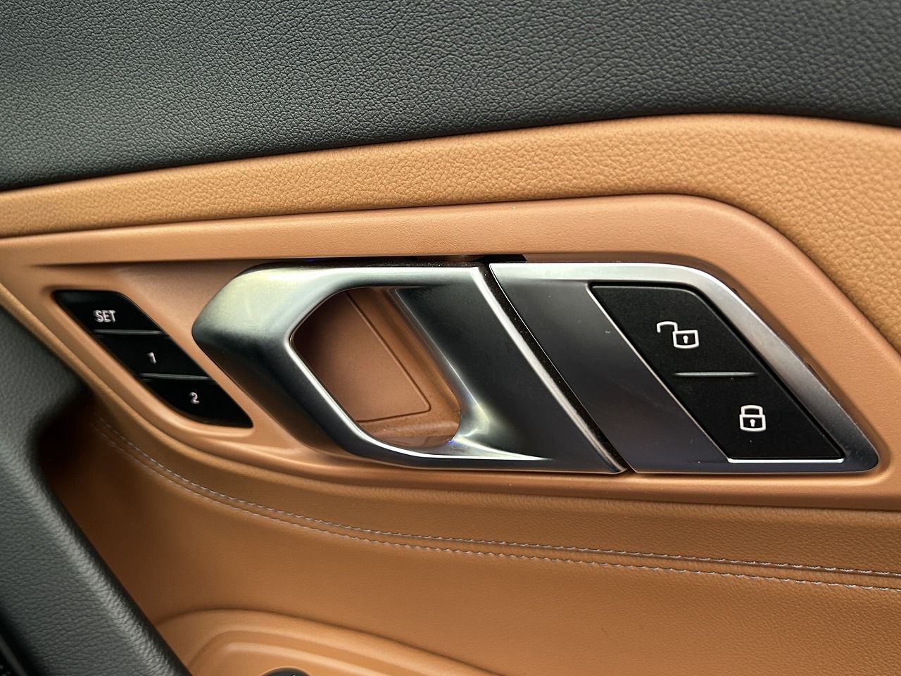 G29 z4 sDrive20i RHD