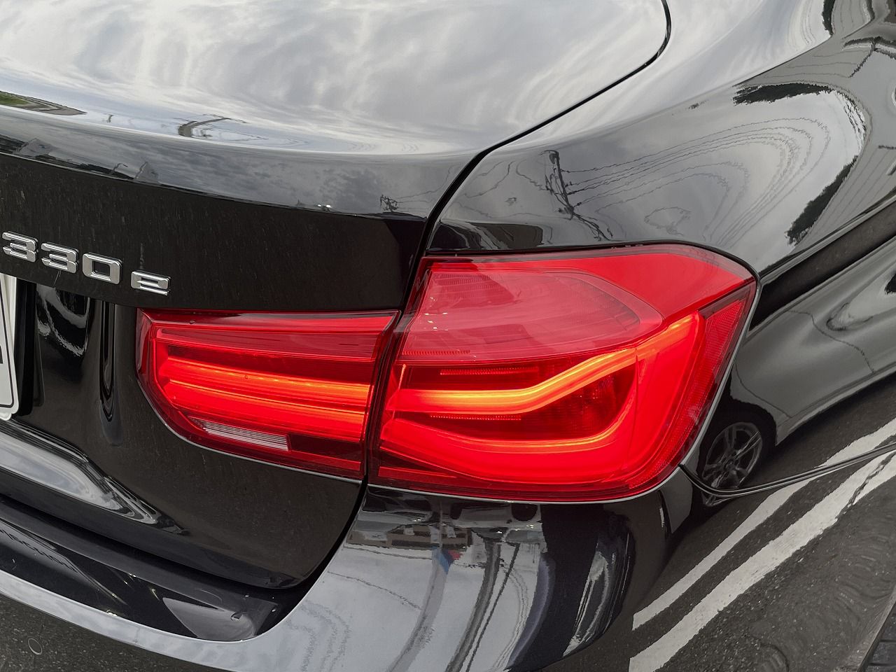 330E IPERFORMANCE SEDAN RHD