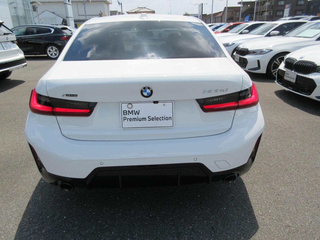 320d xDrive Berline RHD