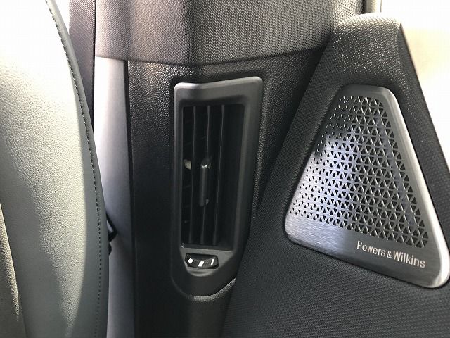 i20 iX xDrive40