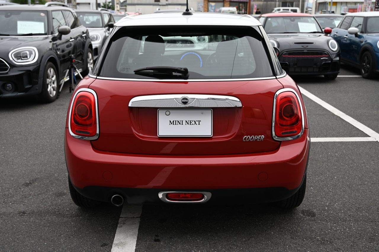 F55 COOPER