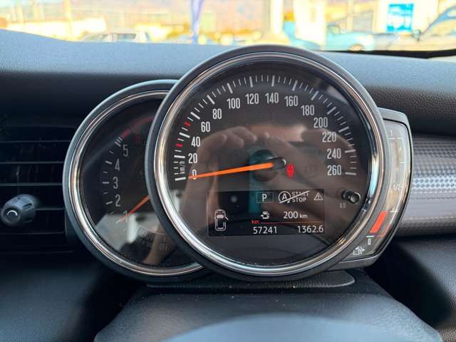 MINI Cooper D 3-Door Hatch