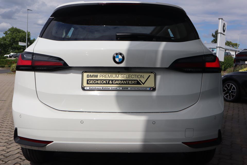 BMW 218
