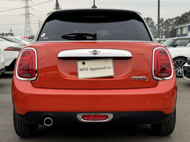 F55 COOPER D (AT)