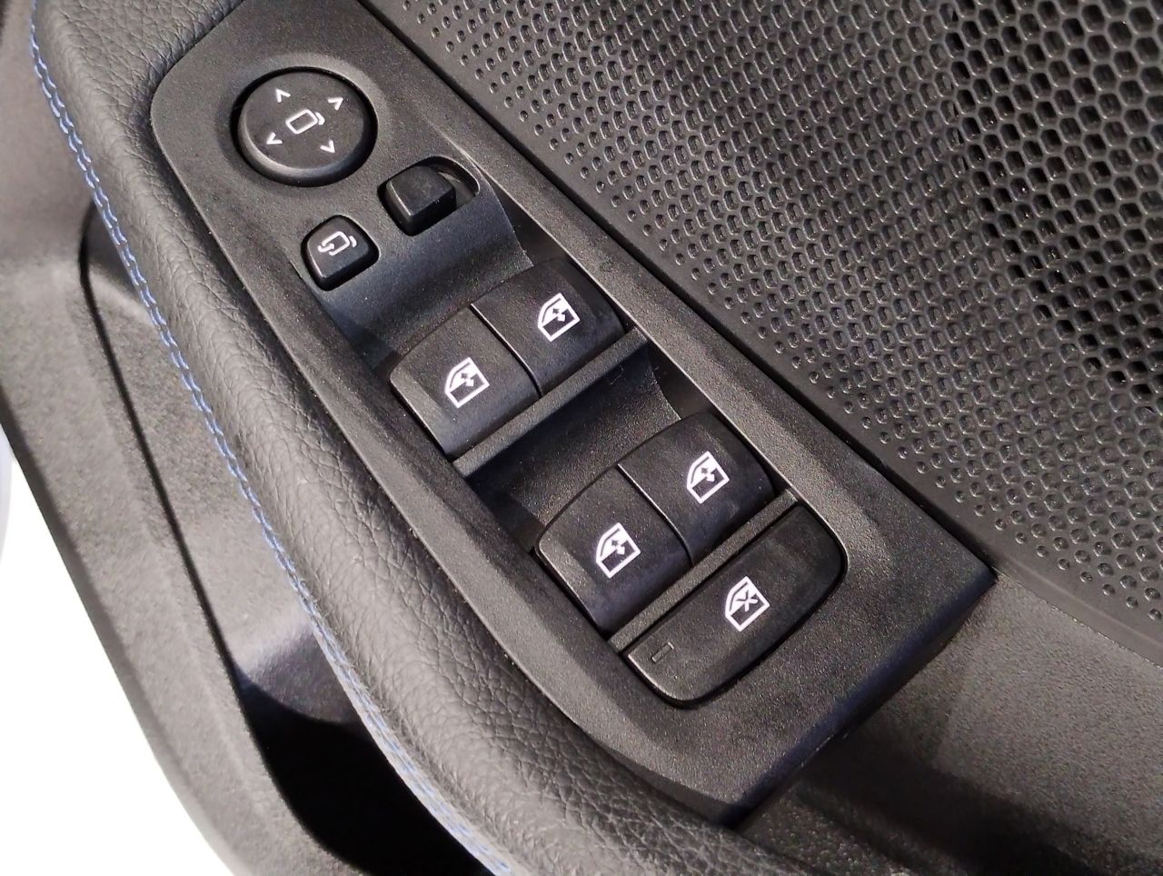 F4* **35i xDrive **** ***** B48 2.0i