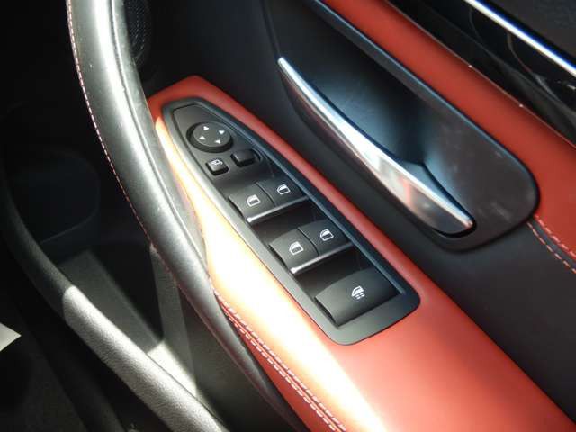 F83 M4 Convertible S55 3.0 LCI