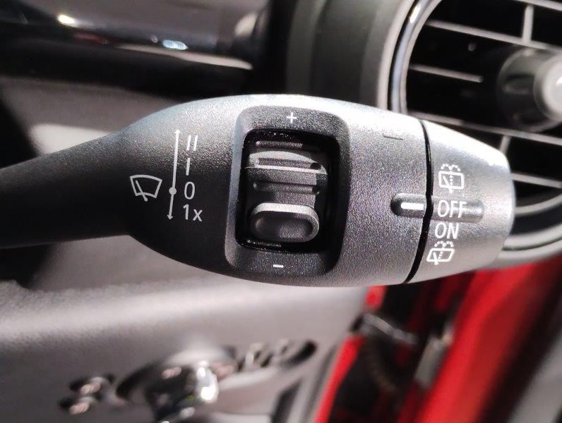 F55 MINI Cooper 5-Door Hatch LCI