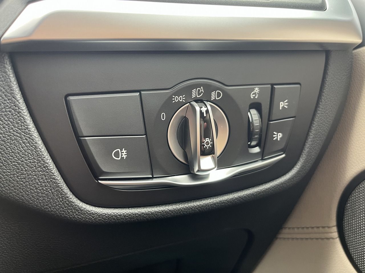 X4 xDrive20d RHD