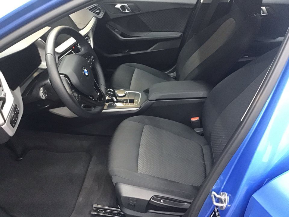 BMW 118