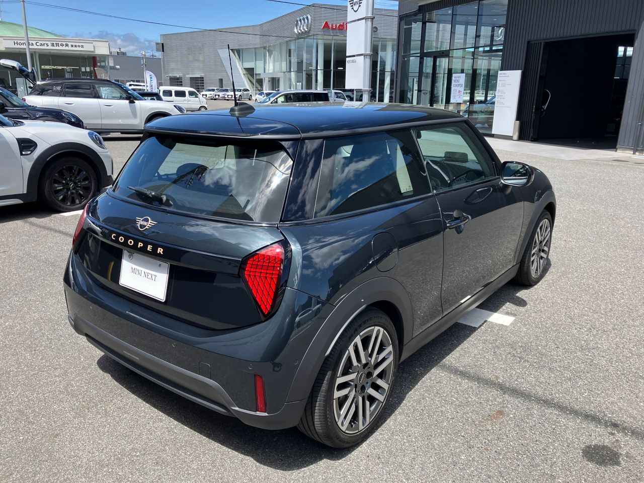 F66 MINI Cooper C 3Dr