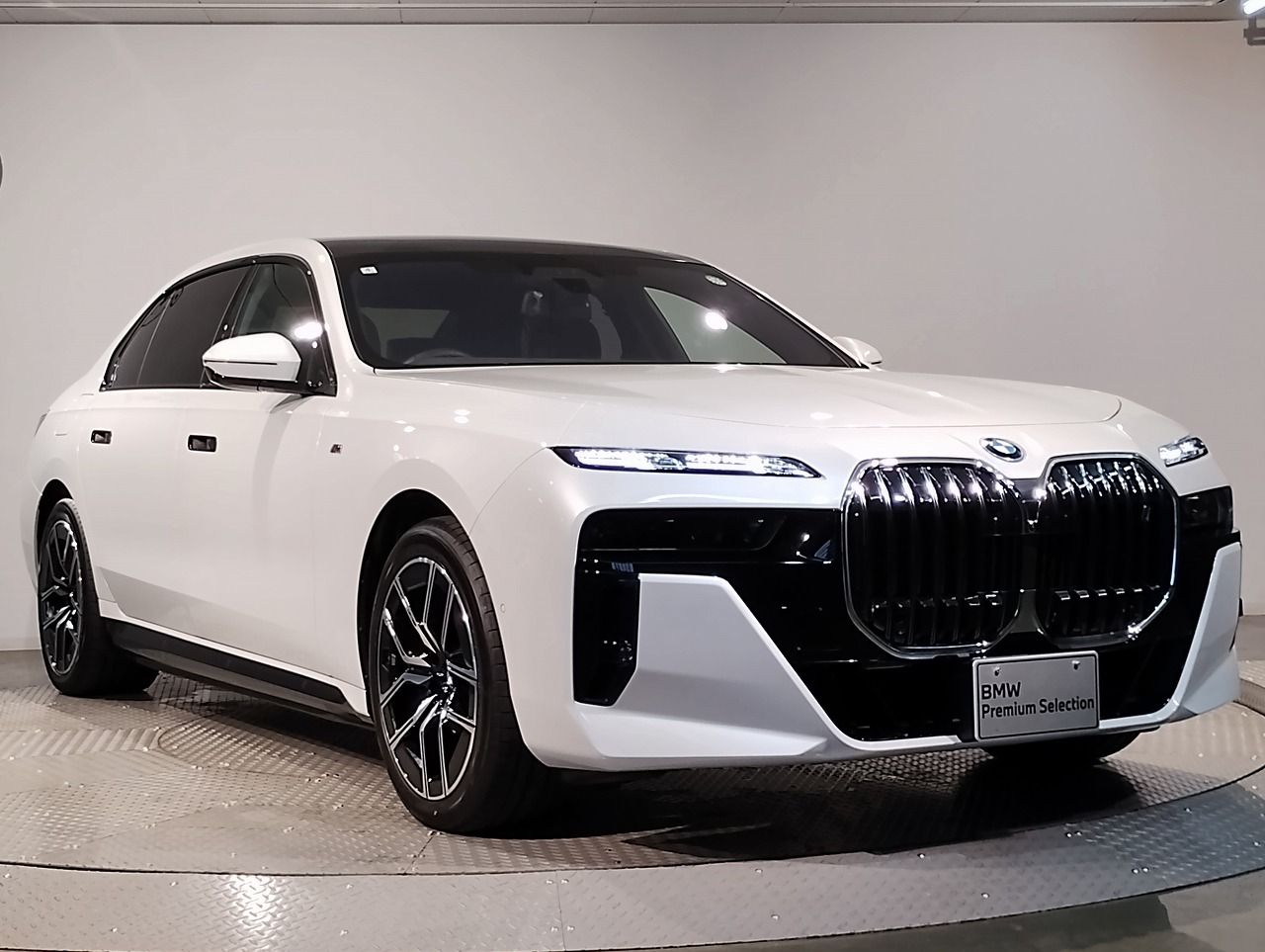BMW i7 eDrive50 Sedan RHD