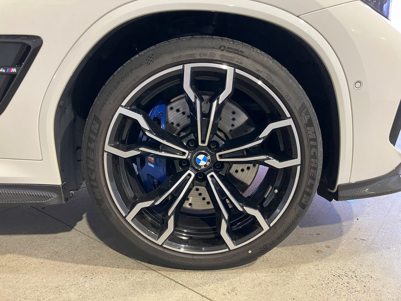 X4 M RHD